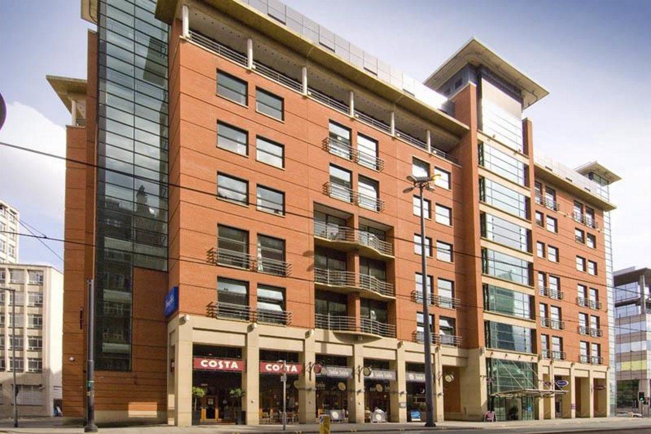 Premier Inn Manchester Central Eksteriør bilde