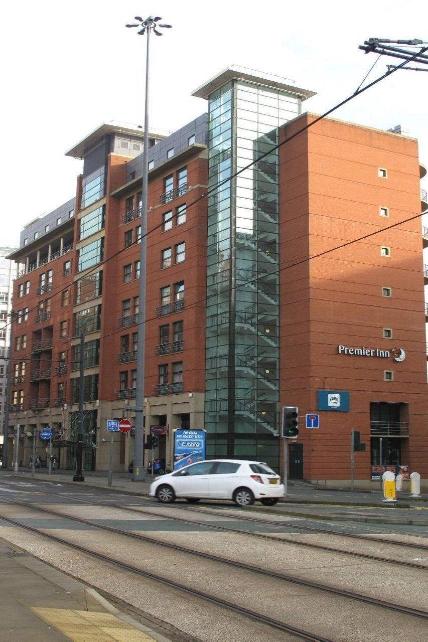 Premier Inn Manchester Central Eksteriør bilde